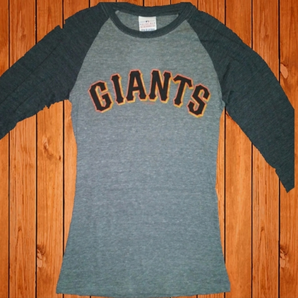 Giants long sleeve SMALL top NWT